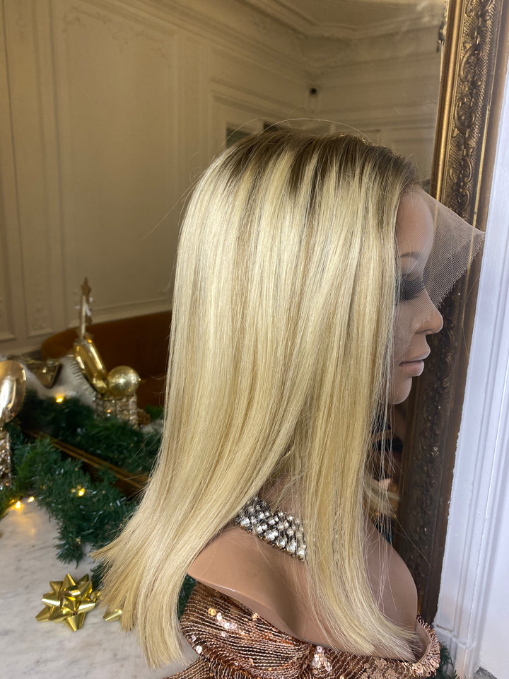 Elizangela  HD (dentelle transparente)